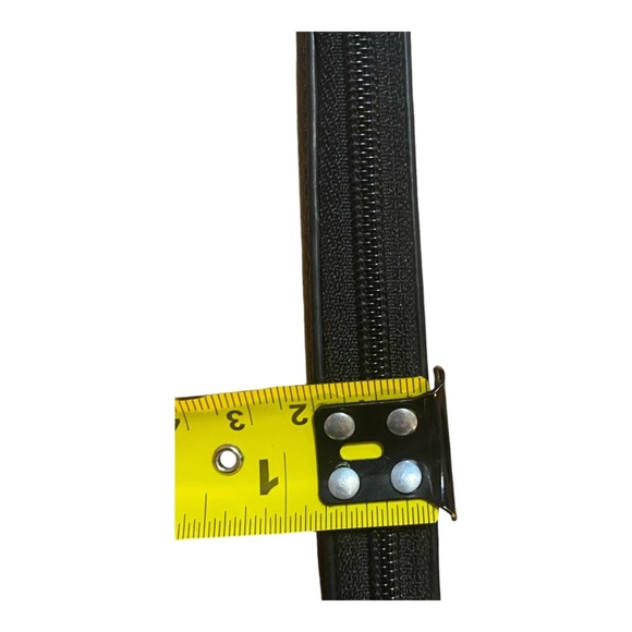 Coach zippered thin profile medium sized wristlet - Picture 5 of 14